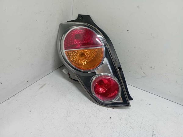 FEU ARRIERE GAUCHE CHEVROLET SPARK -08/2012 - Vue 1